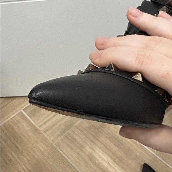 Valentino Garavani Noir 100MM Rockstud Slingback - Picture 16 of 16